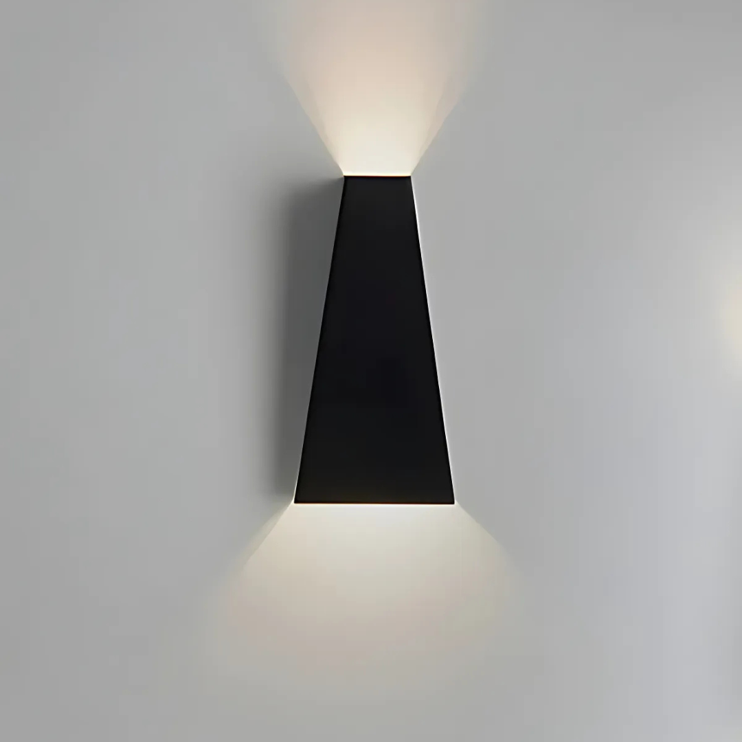 Erynd — Modern Wall Lamp