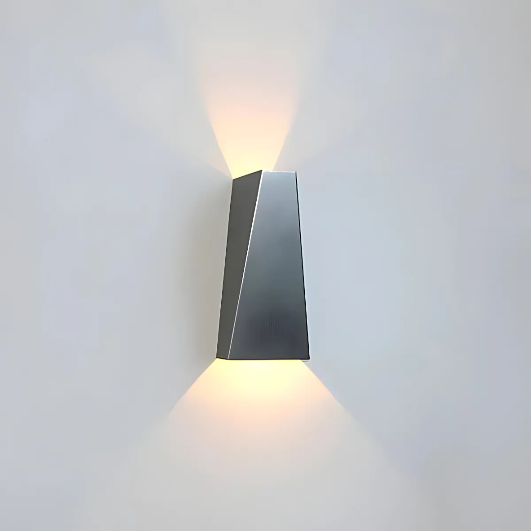 Erynd — Modern Wall Lamp