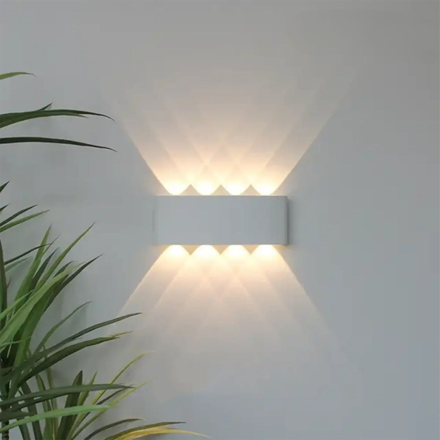 Vireo — Modern Wall Lamp