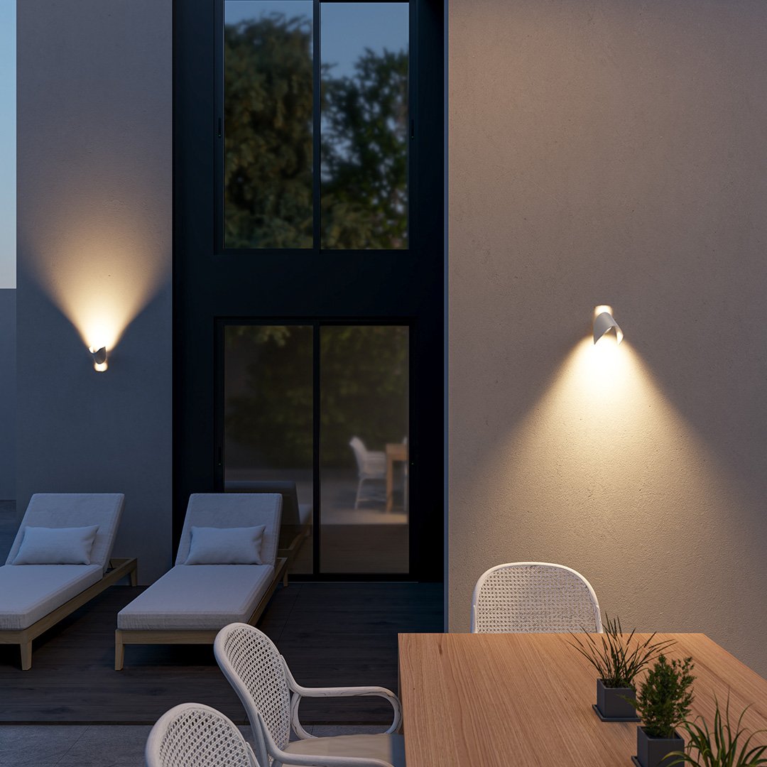 Aster — Adjustable Wall Lamp