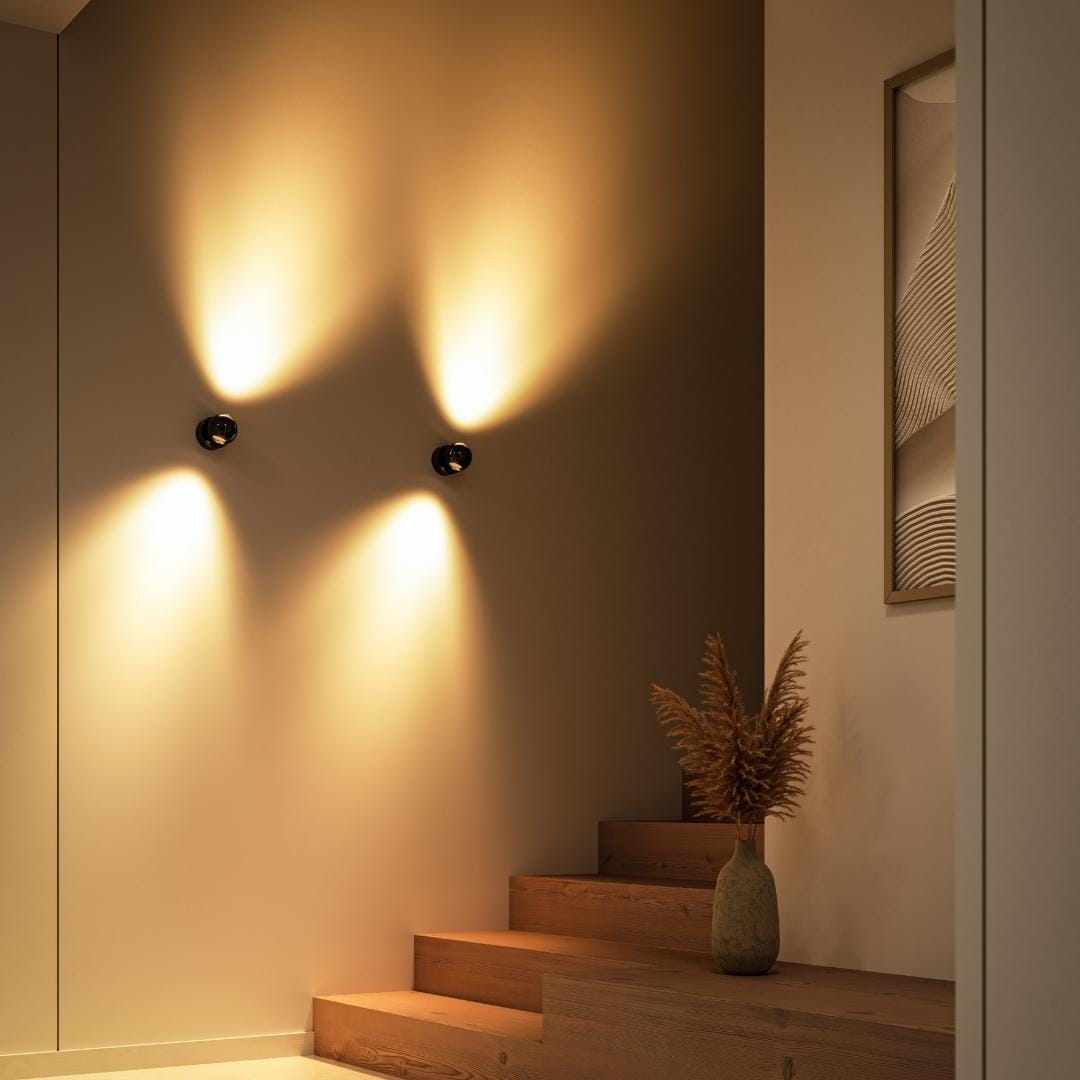 Cael — Adjustable Modern Wall Lamp