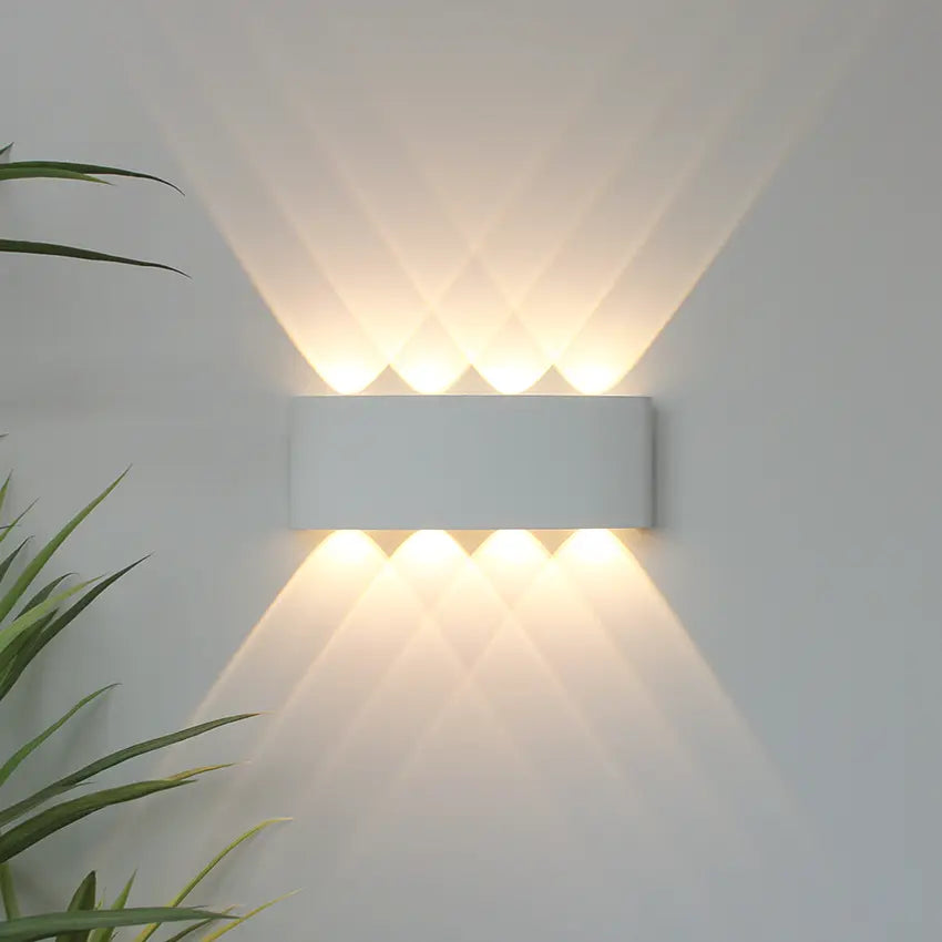 Vireo — Modern Wall Lamp